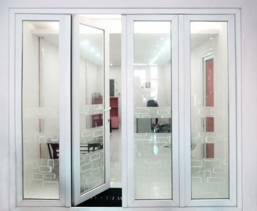 Cửa nhựa lõi thép 2