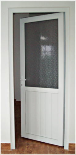 Cửa đi một cánh 03
