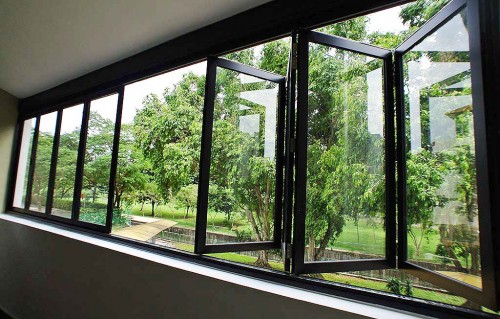 cửa sổ xếp trượt 05